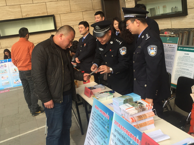 宣城警方開展“新消費我做主”打假宣傳活動，保障信息系統(tǒng)集成服務(wù)市場規(guī)范發(fā)展